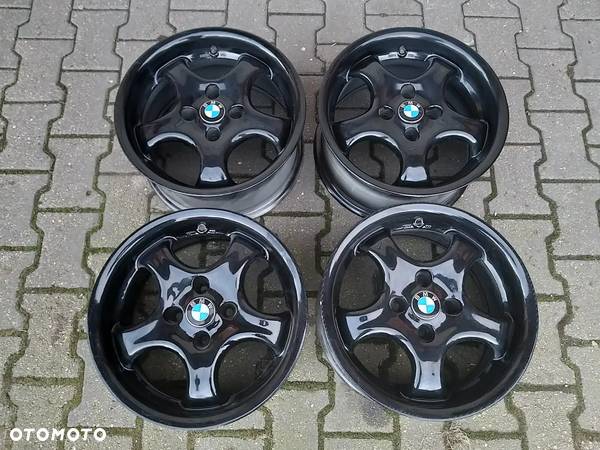 (NR297) BMW Volkswagen Mazda Hyundai Opel KIA / 7,25Jx15 ET35 4x100 - 3