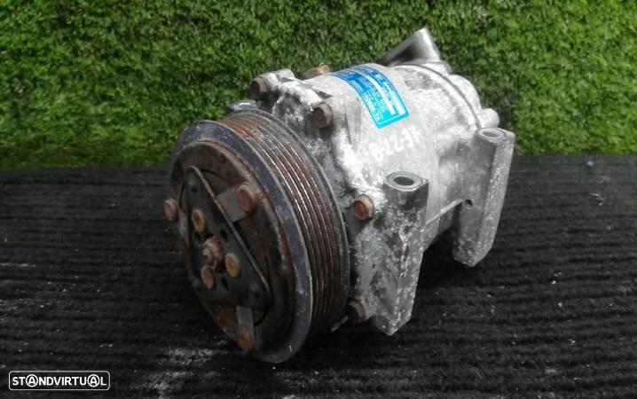 Compressor Do Ac Volvo C30 (533) - 1