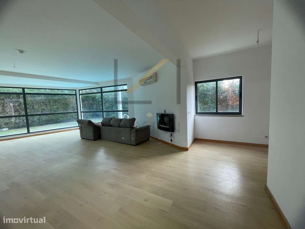 Moradia T3 com Piscina no Condomínio Palmela Village, Quinta do Anj...-14