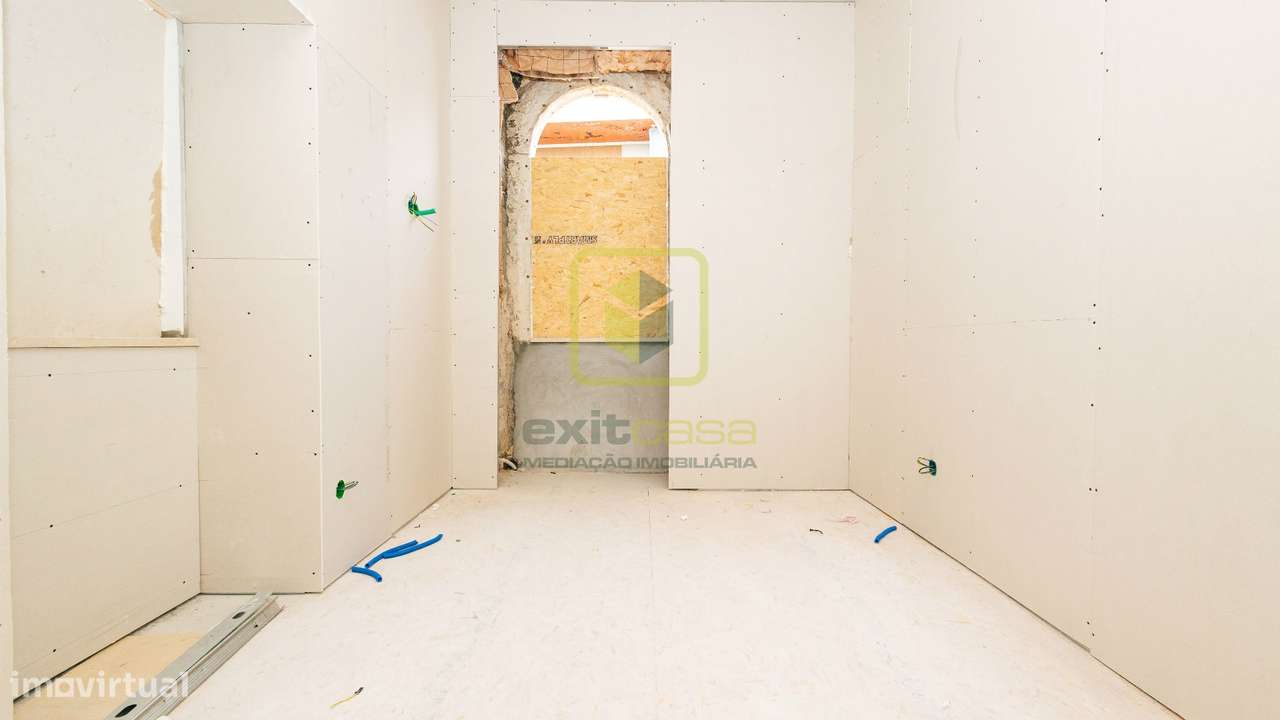 Moradia T4 remodelada-11