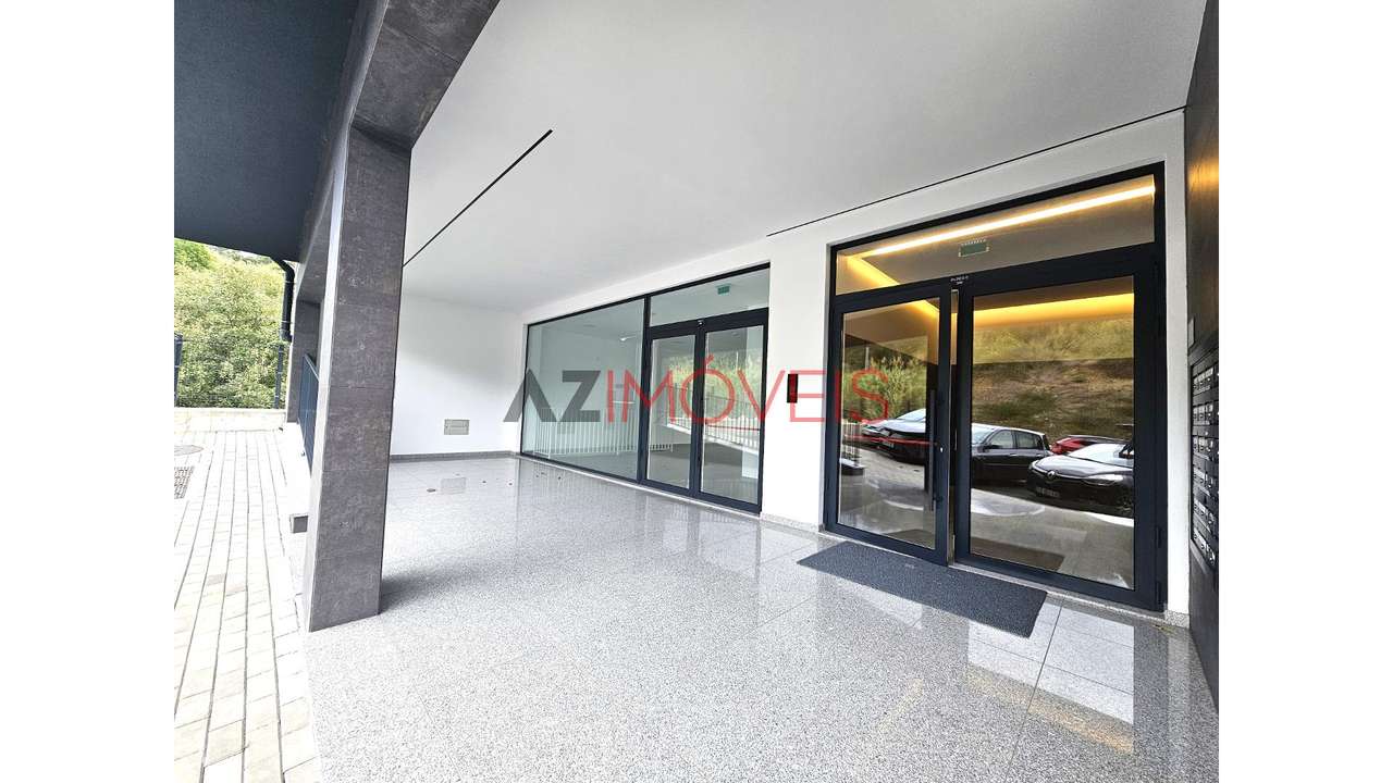 Loja com 168 m2 e Garagem - Grande imagem: 4/28