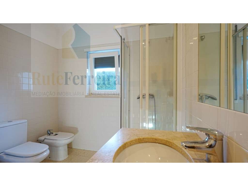 Apartamento T2 no Condomínio de Luxo Campo Real!-14