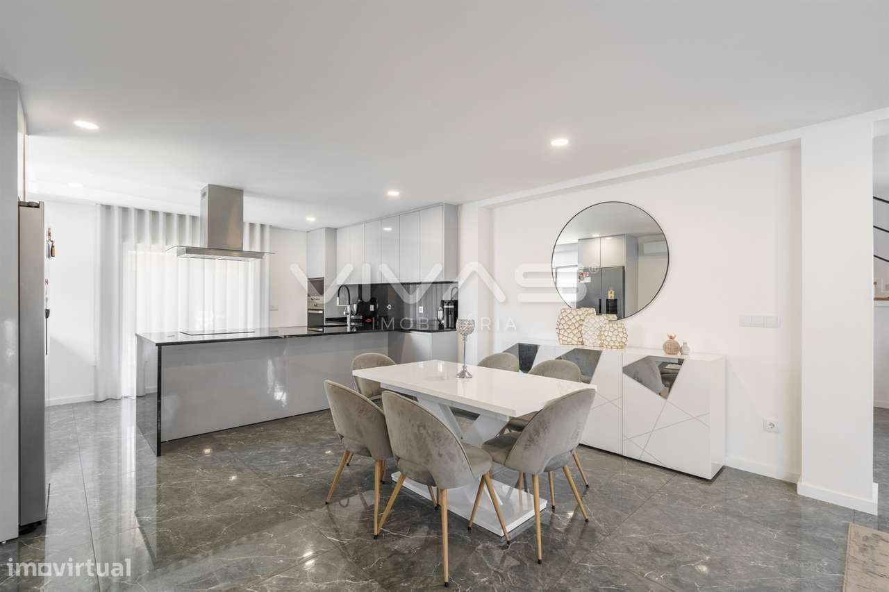 Moradia T4 Venda em Turiz,Vila Verde - Grande imagem: 4/42