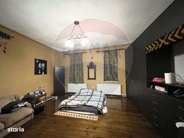 Vanzare apartament centrul istoric  str. Dr. Ioan Lupas - Imagine principală: 4/13