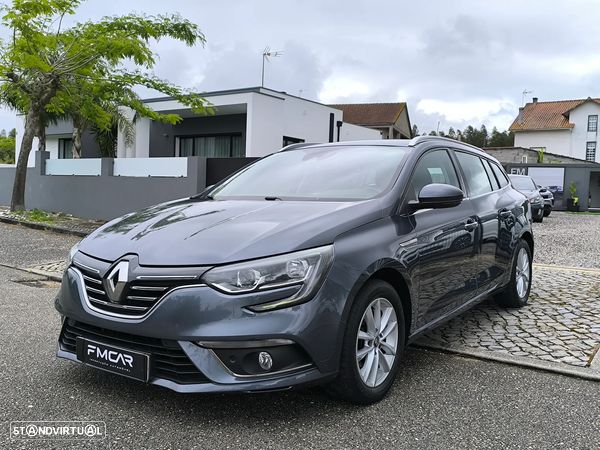 Renault Mégane Sport Tourer 1.5 dCi Intens - 1