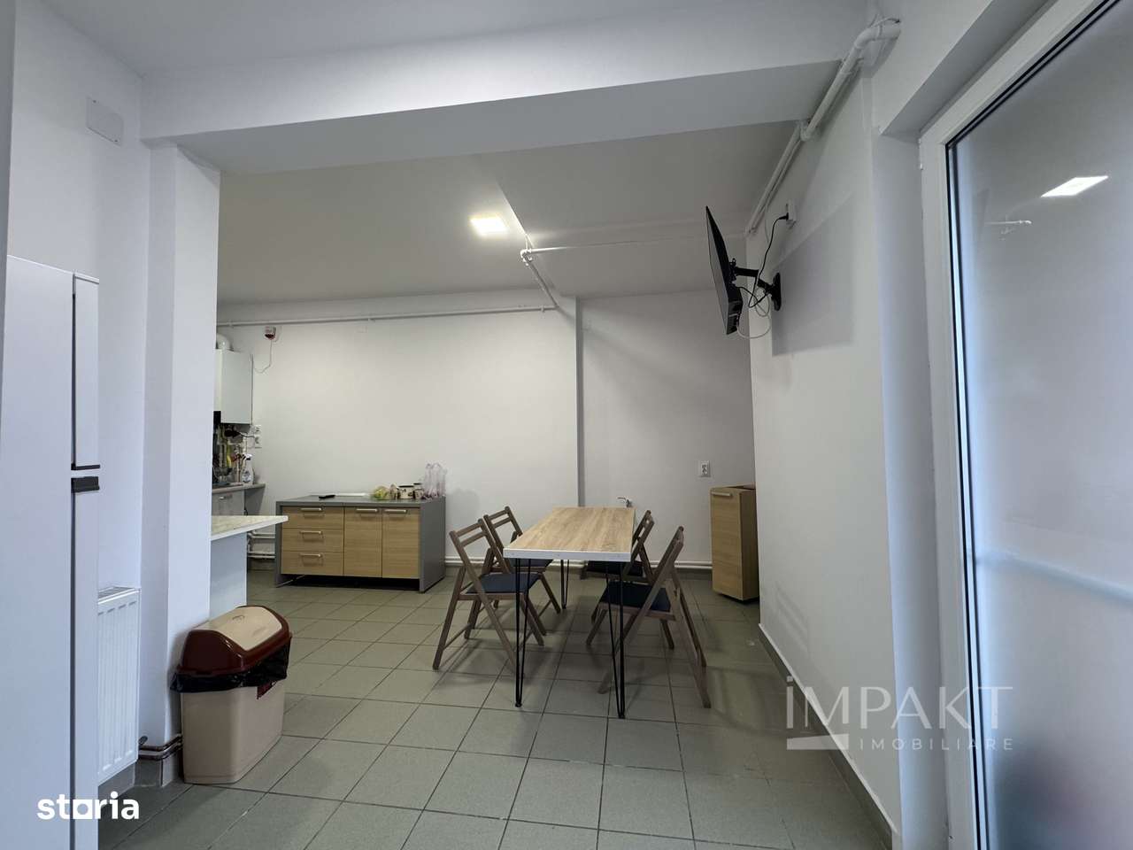 Spatiu comercial de inchiriat in Apahida, modern, 70mp,, birouri - Imagine principală: 5/9