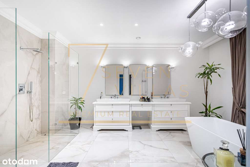 Luksusowy dom z imponującą przestrzenią-15