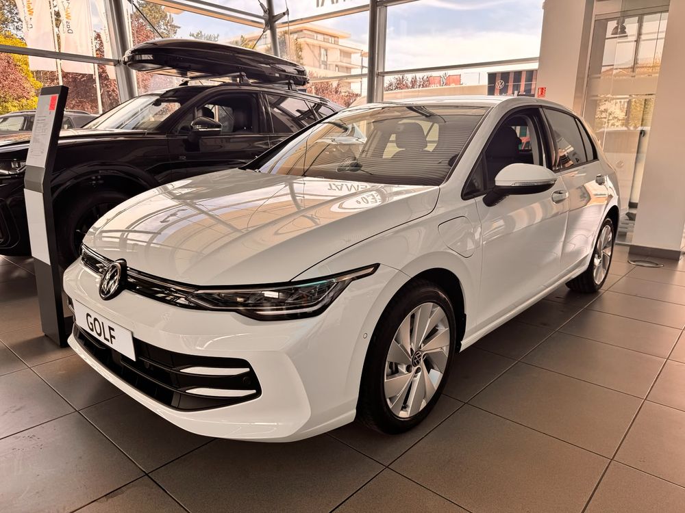 Volkswagen Golf 1.5 TSI eHybrid DSG PHEV Life 2026