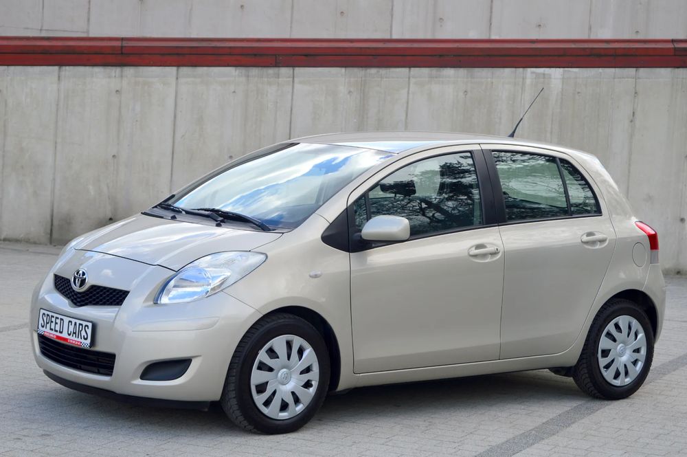 Toyota Yaris II 1.33 VVT-i Cool+ 2009