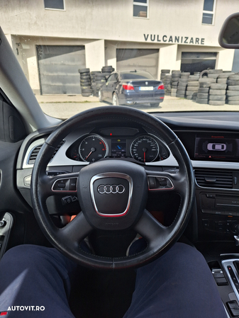 Audi A4 Avant 2.0 TDI DPF multitronic Attraction - 9