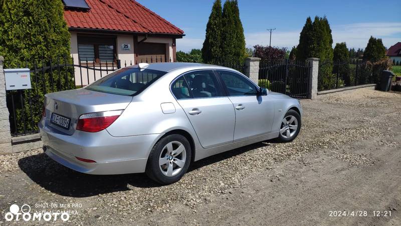 BMW Seria 5 520d - 3