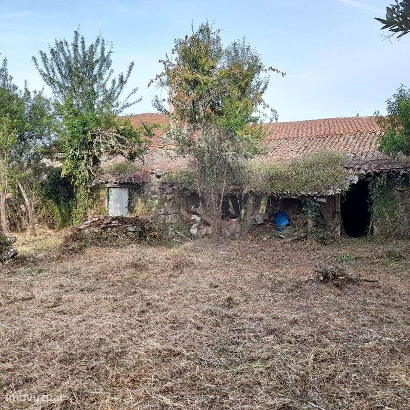 Moradia T3 para venda-13