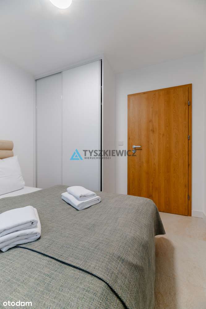 Penthouse z widokiem na morze i tarasami-13