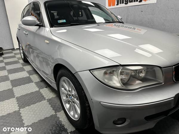 BMW Seria 1 116i - 25