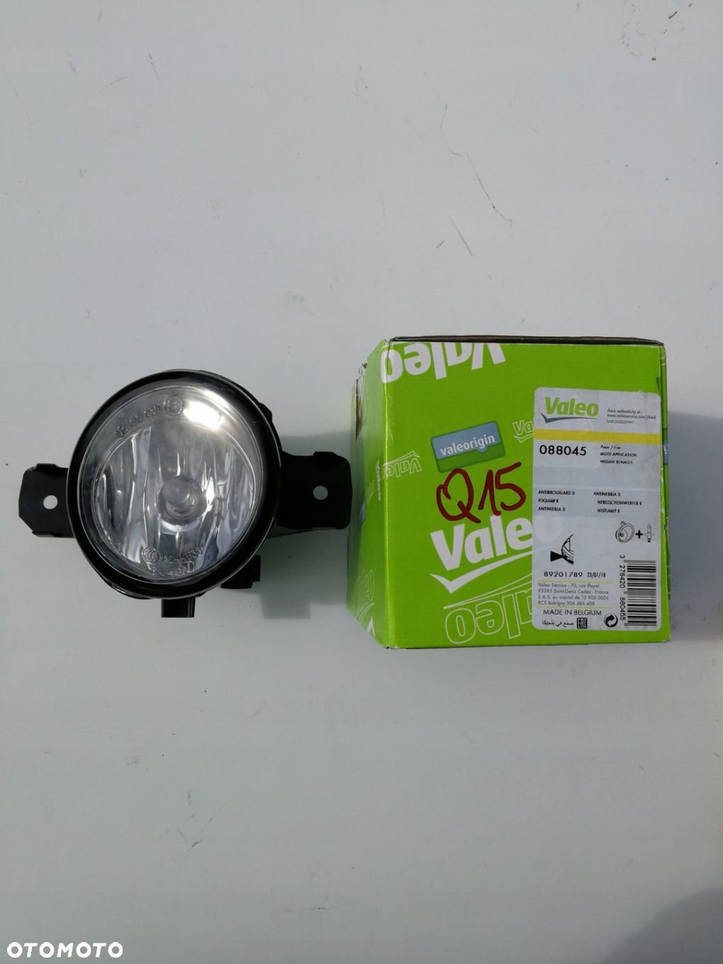 HALOGEN PRZECIWMGŁOWY CLIO LAGUNA II VALEO NOWY - 1