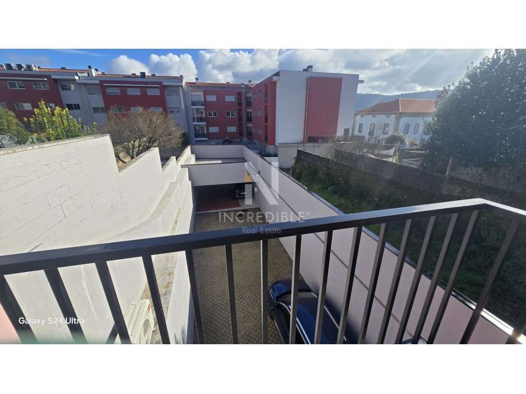 APARTAMENTO T3 NO CENTRO DE BRAGA-32