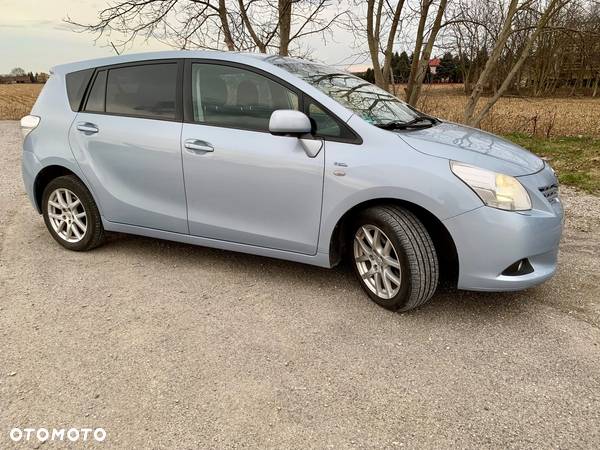 Toyota Verso 2.0 D-4D Premium 7os - 3