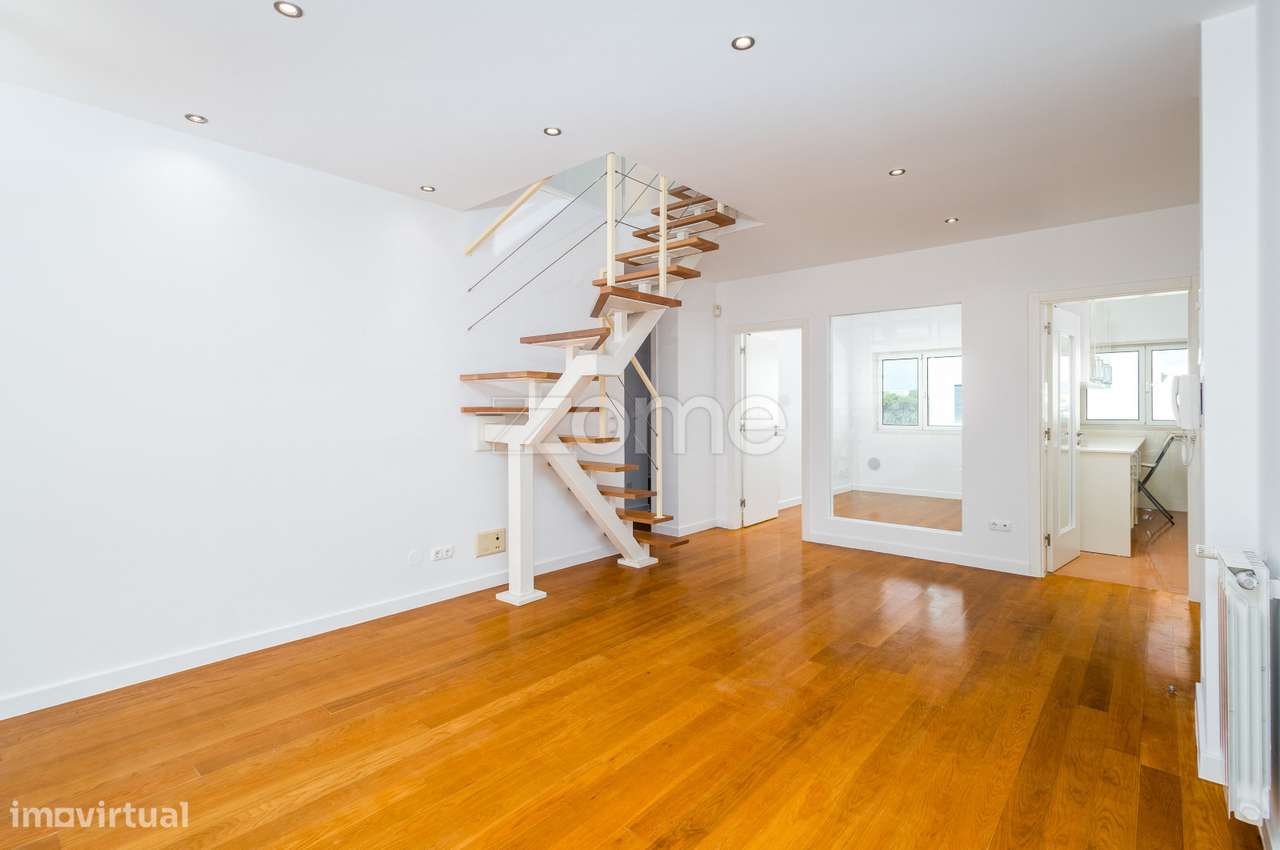 Apartamento T4 Duplex para Arrendar - Quinta das Patinhas, Cascais - Grande imagem: 4/37