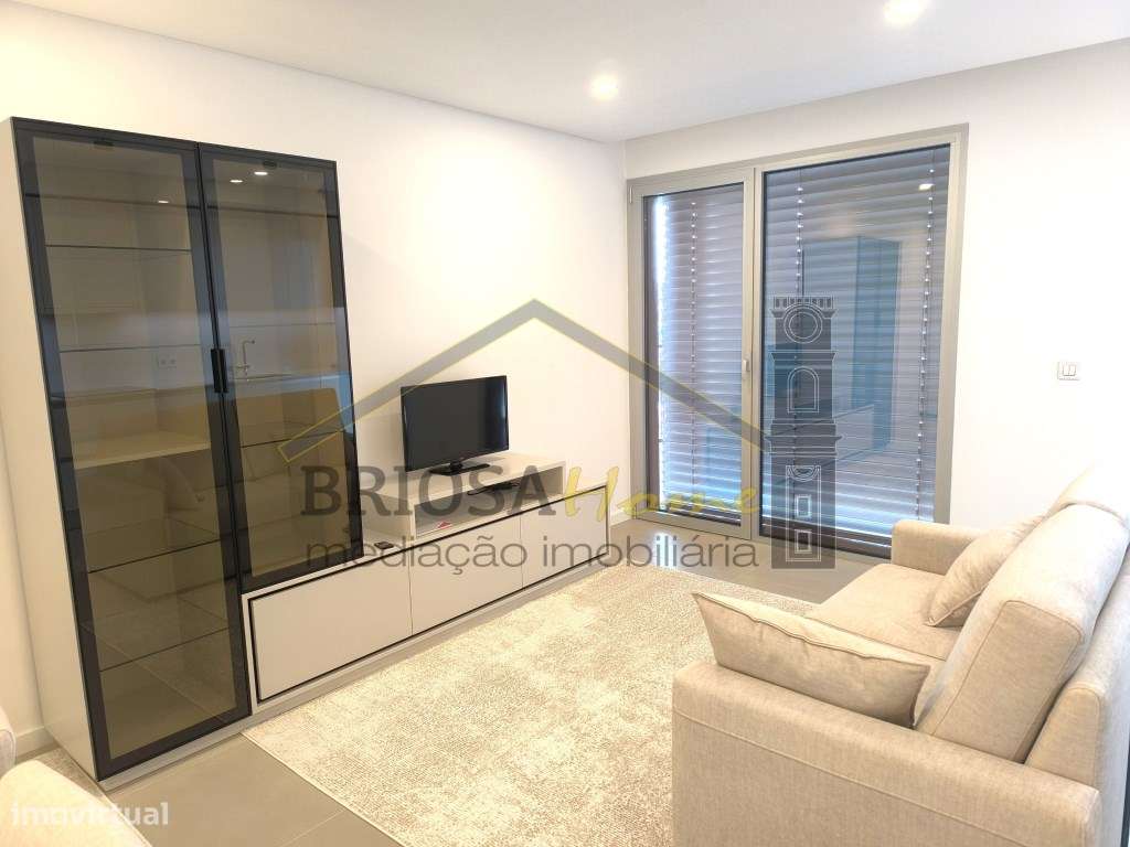 Apartamento T1 para arrendamento em Coimbra - Grande imagem: 5/25