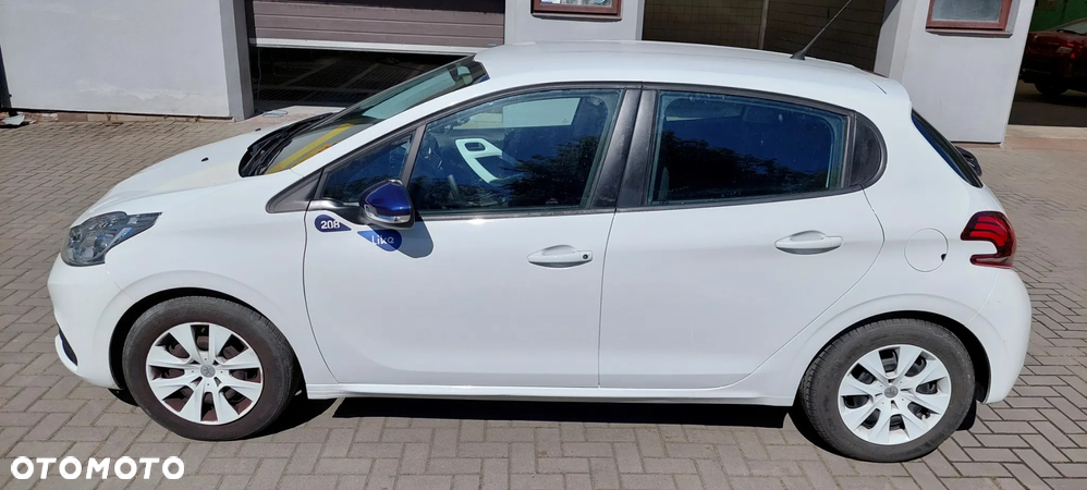 Peugeot 208 1.2 PureTech Allure S&S - 8