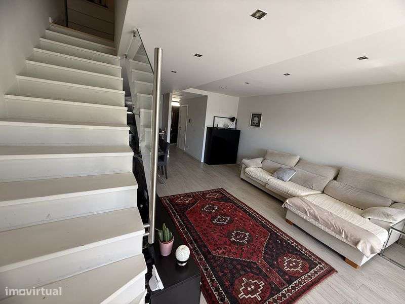 Moradia T2 com excelente exposicao solar - Grande imagem: 5/12