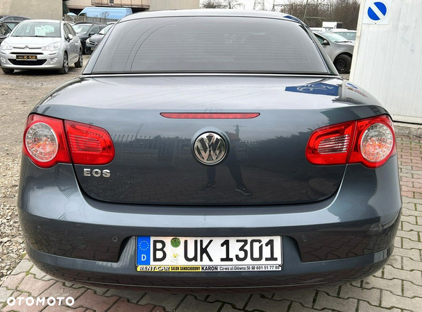 Volkswagen Eos - 8