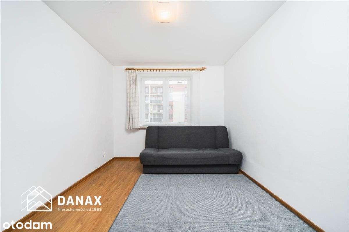 Prądnik Biały! 2 pokoje, duży balkon, m. postojowe-7