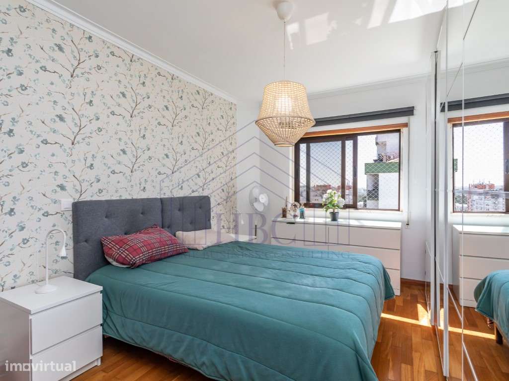 Apartamento T2 em Rio de Mouro - Conforto, Luz Natural e Excelente ...-16