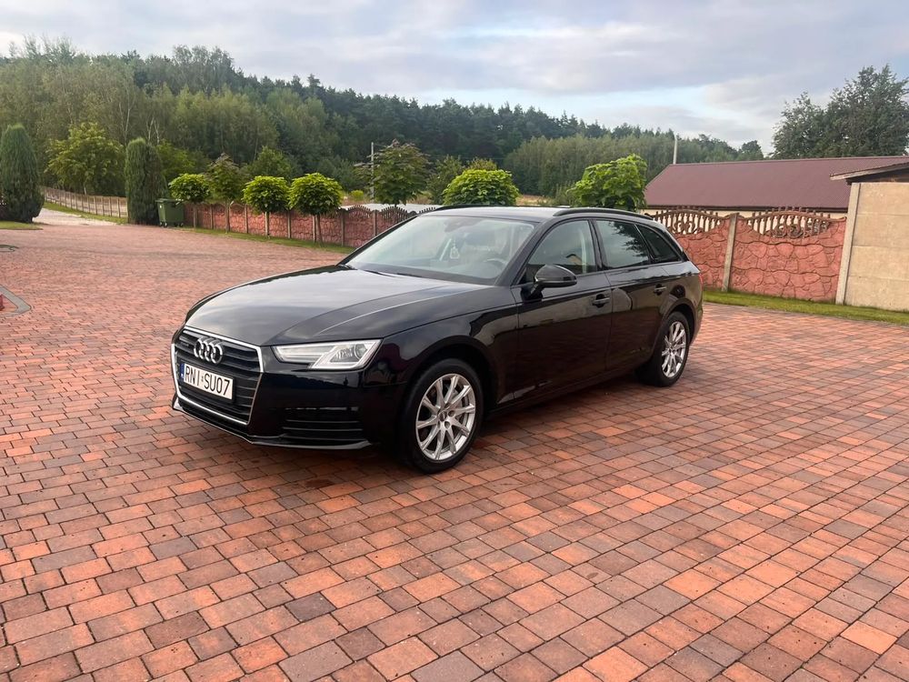Audi A4 B9 (2015-) 2.0 TDI S tronic quattro 2016