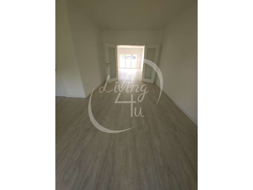 MORADIA T3 GEMINADA - SANTA CATARINA - Grande imagem: 4/21