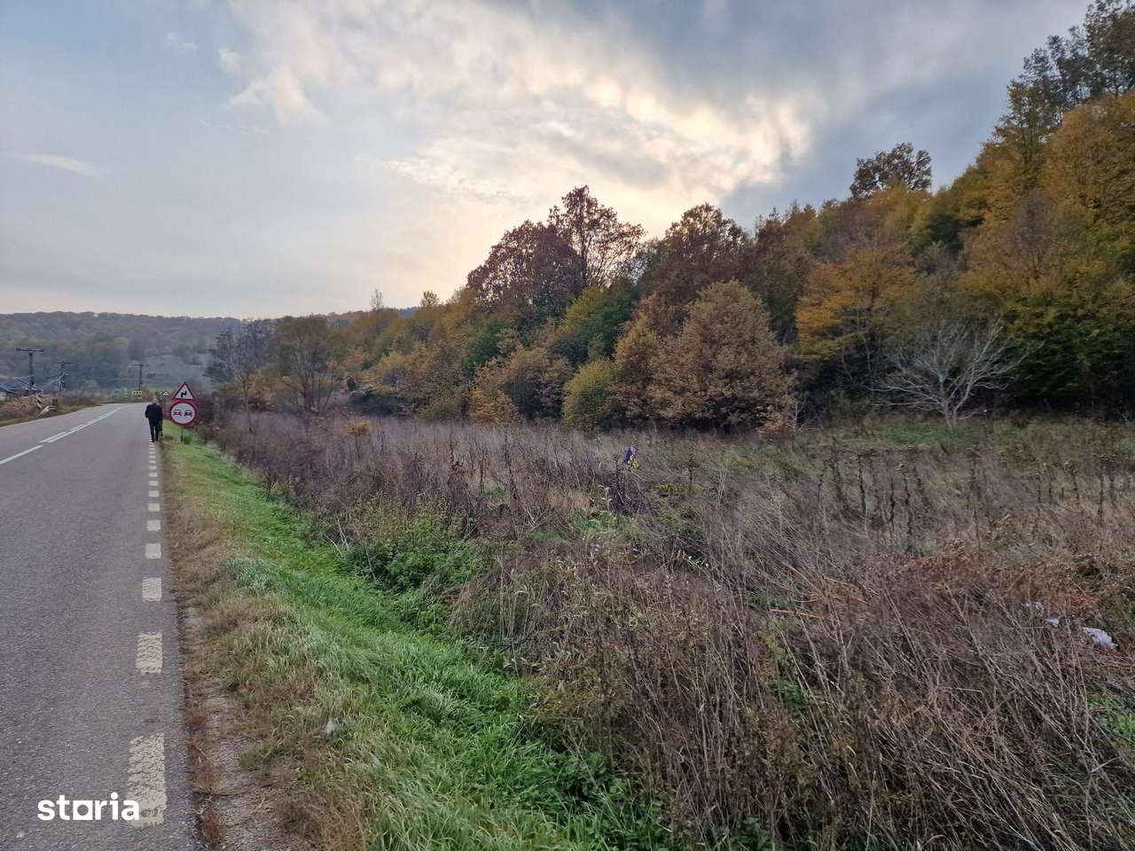 Teren 1,717mp Margineni / Strada Sat podis-4