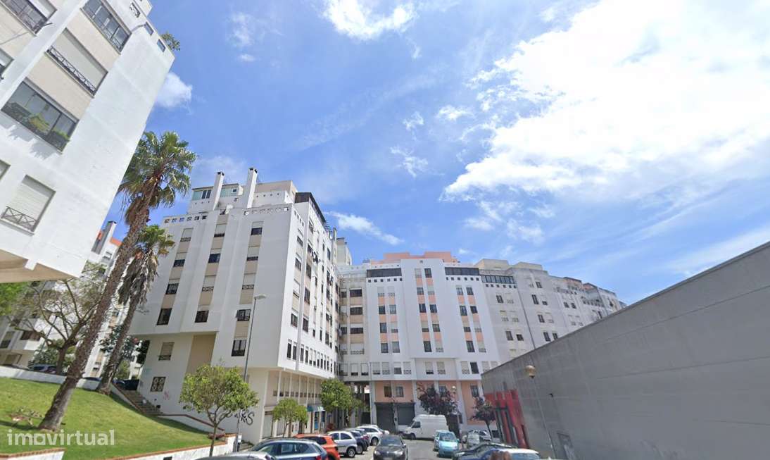 Apartamento T3 em Rio de Mouro, Sintra - 115m² com Elevador - Grande imagem: 4/6