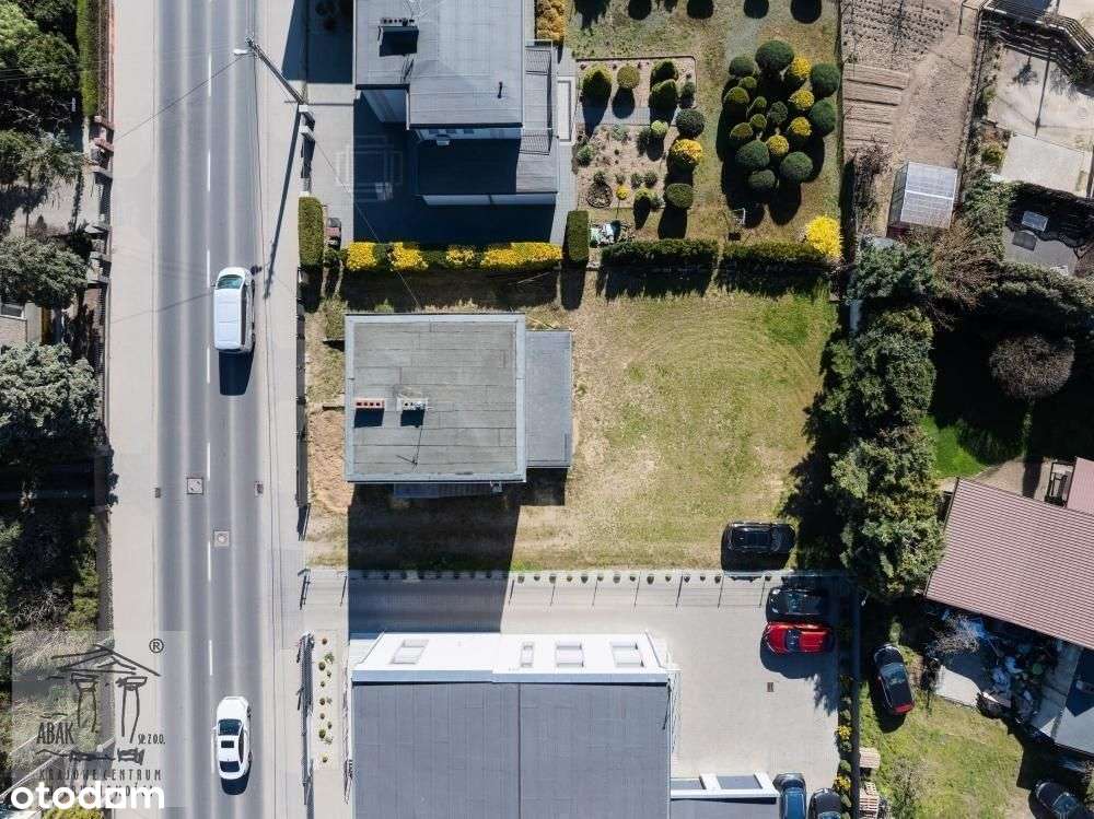 Dom wolnostojący Malwowa 98 na firmę parking-3