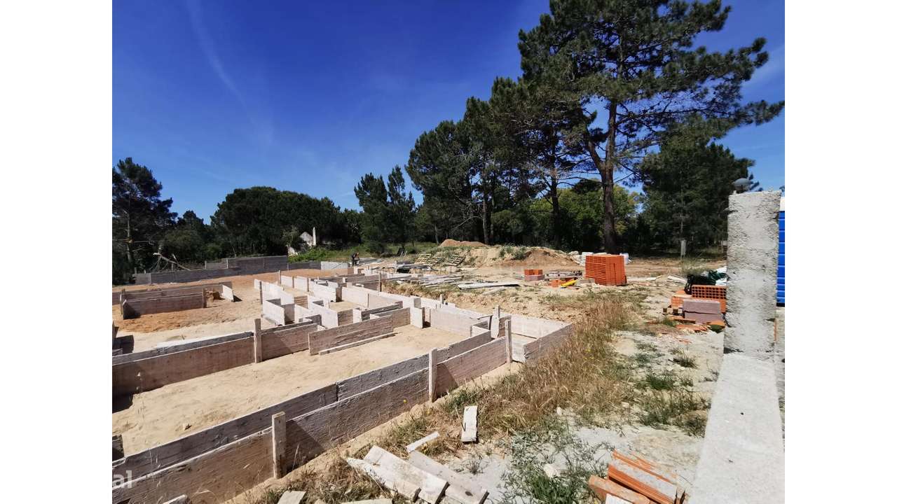 Moradia Isolada T3 em Sesimbra com piscina-7