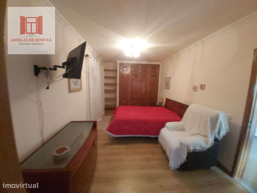 Vivenda V3 em condomínio fechado - Cambelas-5