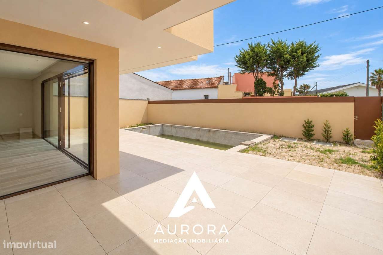 Moradia T4 em São Félix da Marinha c/ Piscina praia Granja-15