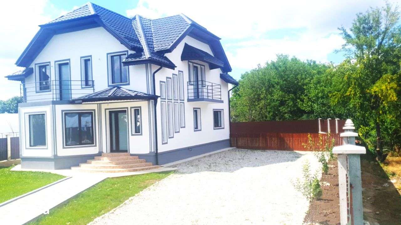 Casa din Dobreni-Teren 525mp - 5 Camere-Apa Curenta-Comuna Dobreni - Imagine principală: 4/20