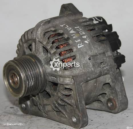 Alternador RENAULT Megane II Laguna II 1.9 DCI 2001 - ... Usado - 1