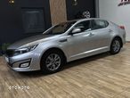 Kia Optima 2.0 M - 11