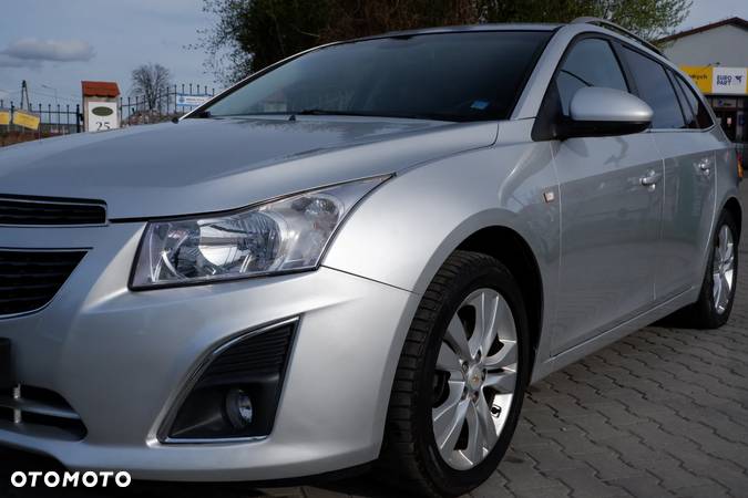 Chevrolet Cruze Station Wagon 1.7TD LT+ - 35