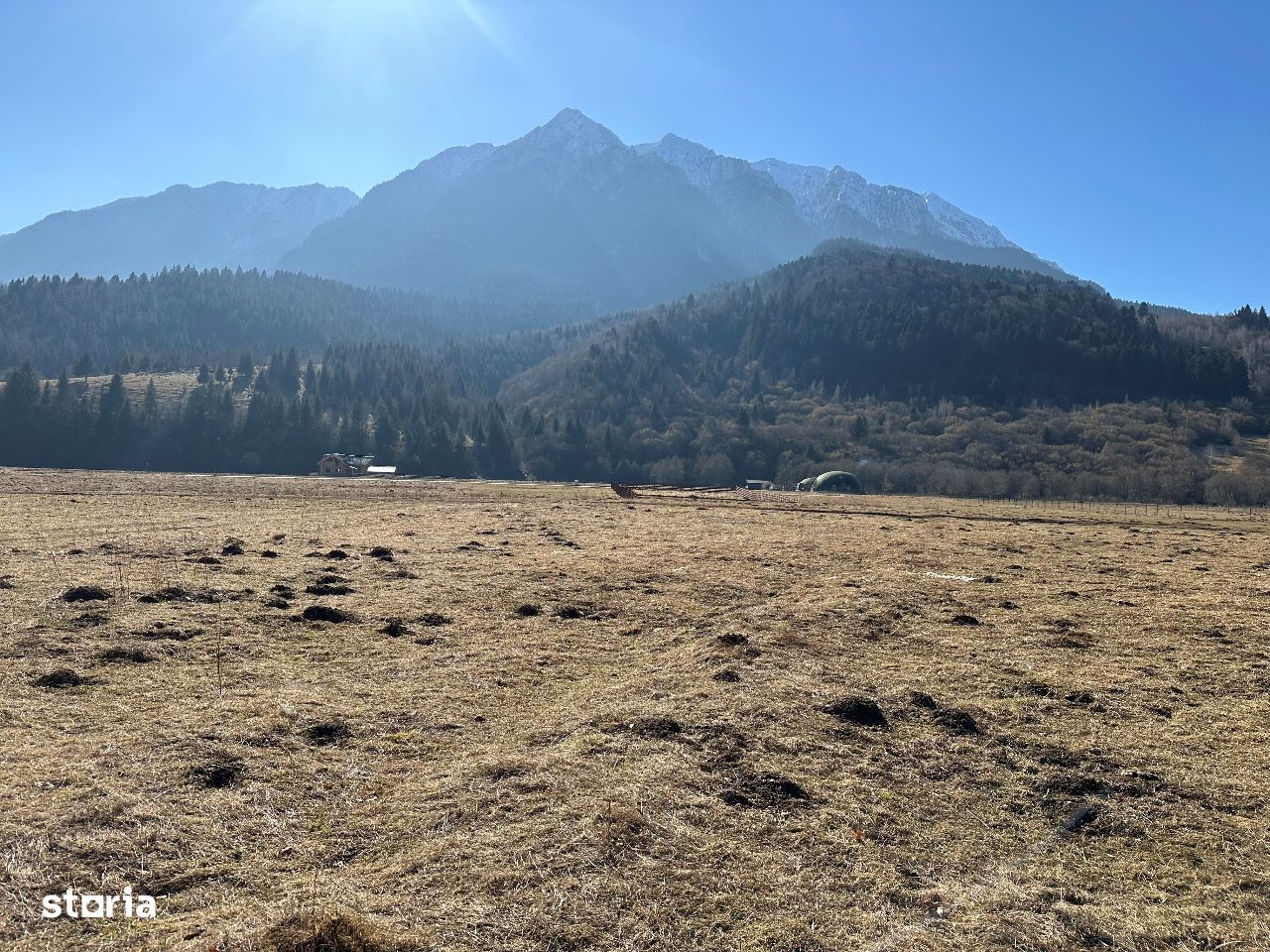 Teren 1080 intravilan in Zarnesti Plaiul foii la 15 km de Bran