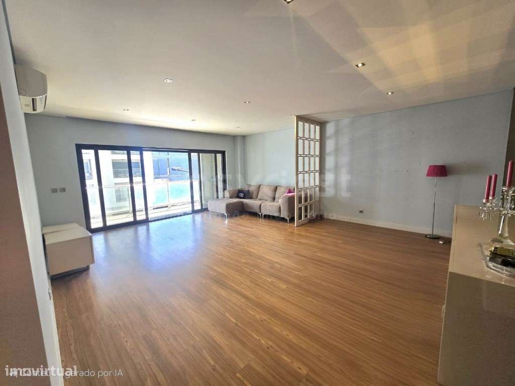 Apartamento T3 situado no Montijo c/Parqueamento - Grande imagem: 2/24