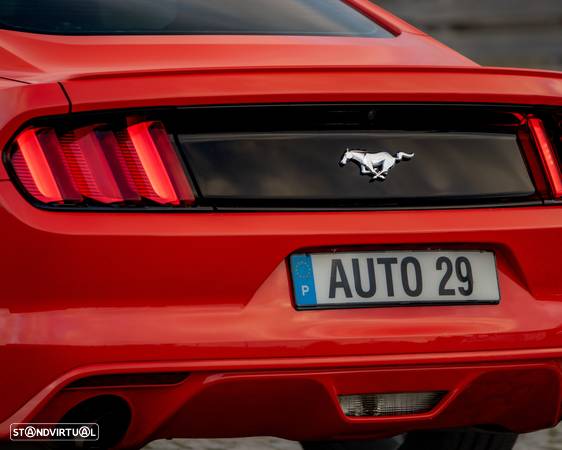 Ford Mustang 2.3i EcoBoost - 6