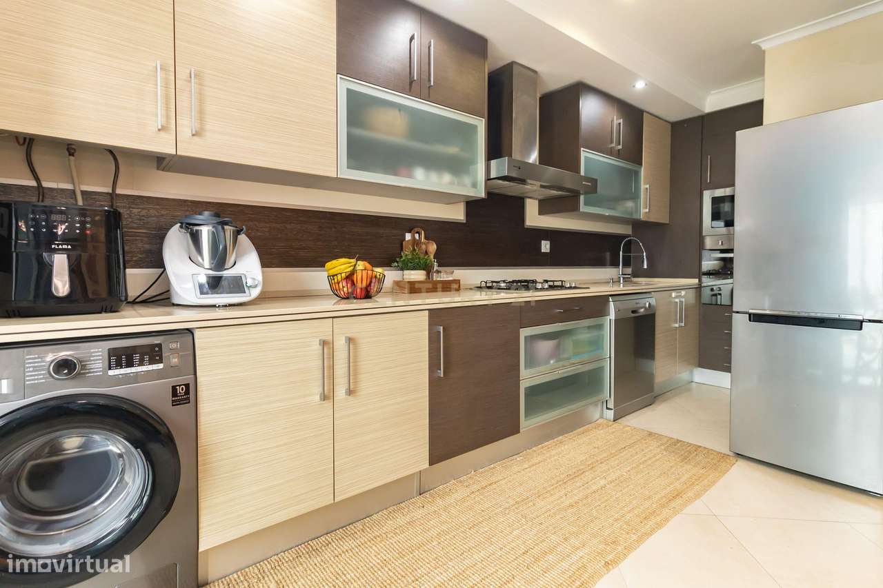 Apartamento T2 c/ garagem e arrecadação, Redondos, Fernão Ferro-7