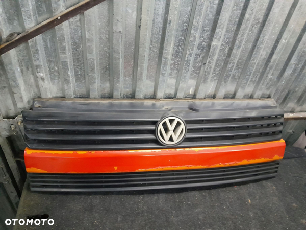 VW T4 Transporter przednia atrapa grill - 2