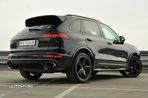 Porsche Cayenne - 5