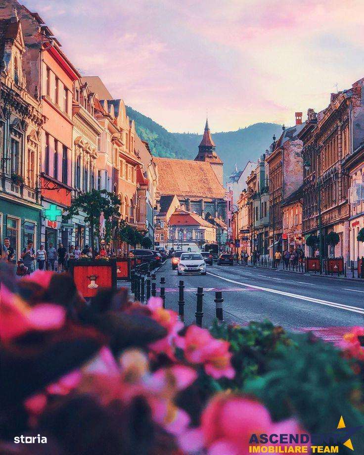 Preluare afacere pensiune administrare in regim turistic, Centrul Isto - Imagine principală: 2/20