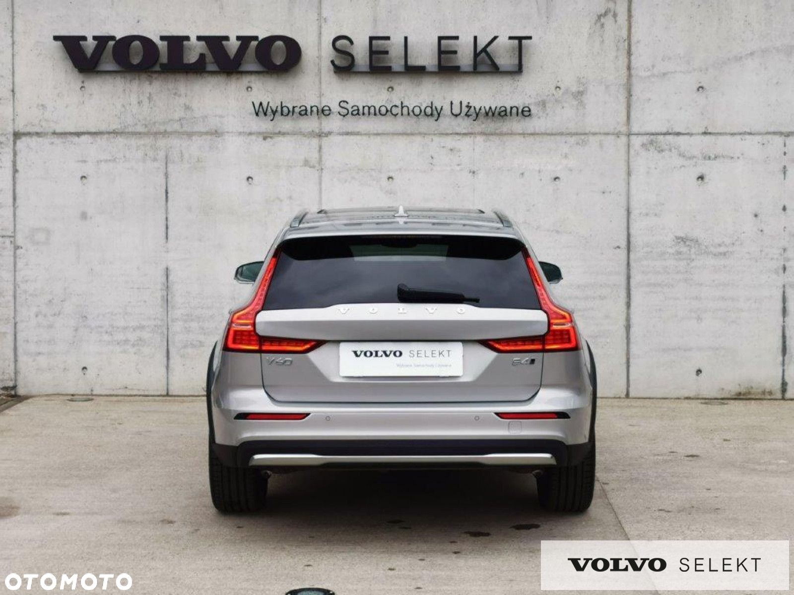 Volvo V60 Cross Country - 7