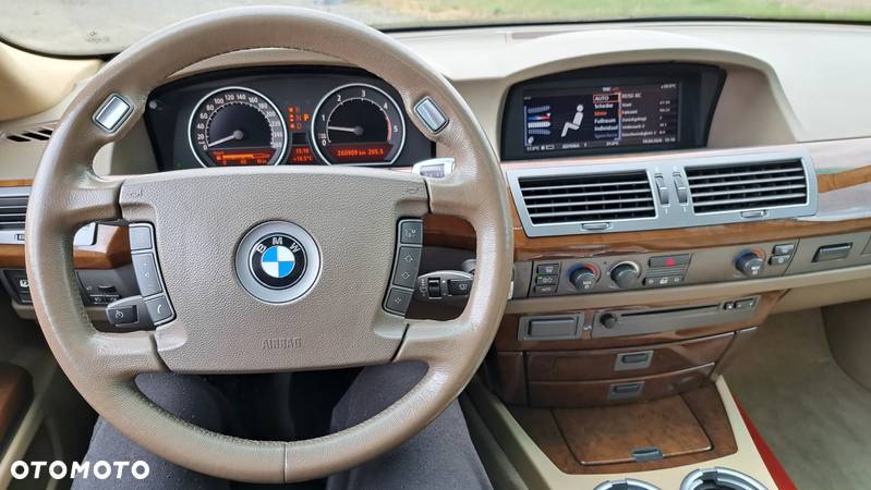 BMW Seria 7 730d - 6