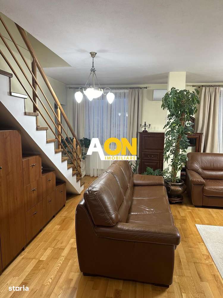 Apartament 3 Camere Zona Cetate, cu Scara Interioara - Imagine principală: 2/17
